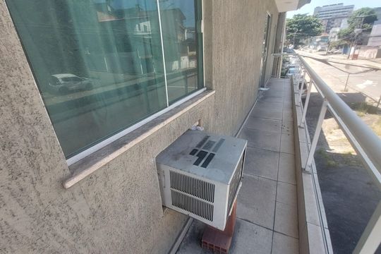 Casa à venda com 2 quartos, 75m² em Taquara, Rio de Janeiro