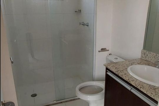 Banheiro de apartamento à venda com 3 quartos, 73m² em Tamboré, Barueri