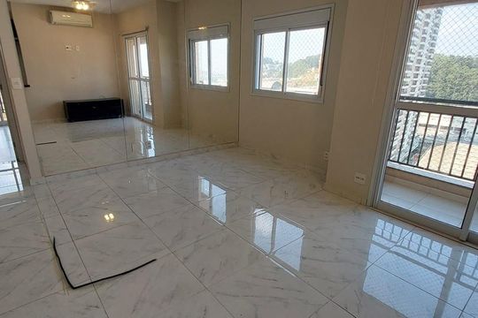 Quarto de apartamento à venda com 3 quartos, 73m² em Tamboré, Barueri