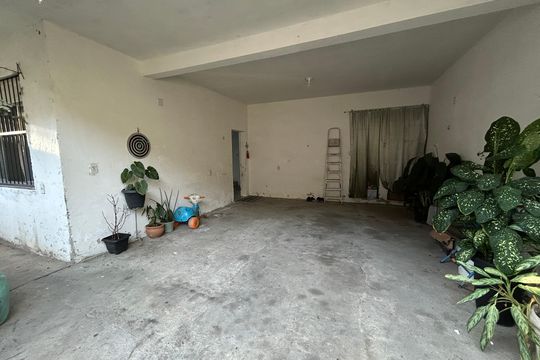 Garagem de casa à venda com 4 quartos, 80m² em Jardim Sulacap, Rio de Janeiro