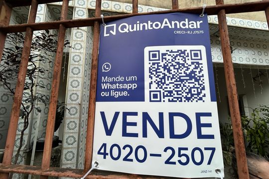 JXNZ-141 de casa à venda com 4 quartos, 80m² em Jardim Sulacap, Rio de Janeiro