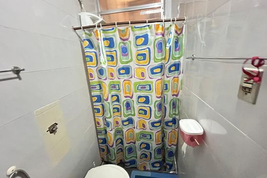 Banheiro da Suíte de casa à venda com 4 quartos, 80m² em Jardim Sulacap, Rio de Janeiro