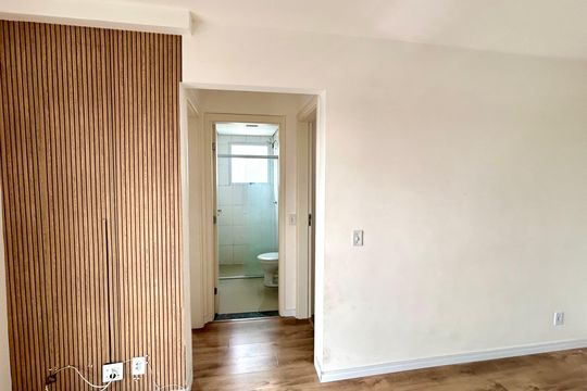 Sala de apartamento à venda com 2 quartos, 48m² em Jardim Vila Galvao, Guarulhos