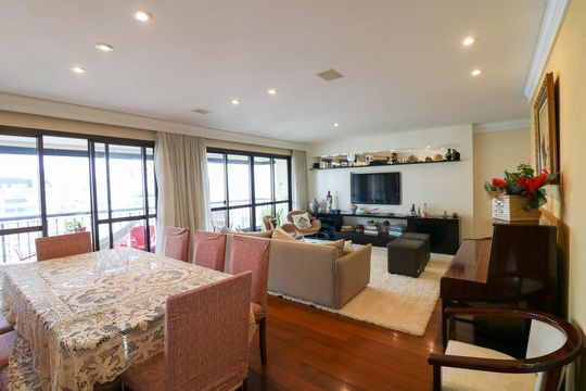 Sala de apartamento para alugar com 4 quartos, 178m² em Campo Belo, São Paulo