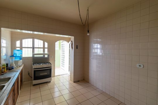 Cozinha de casa à venda com 4 quartos, 178m² em Nova Campinas, Campinas