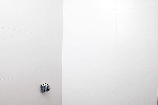 Banheiro de kitnet/studio à venda com 1 quarto, 47m² em Moinhos de Vento, Porto Alegre