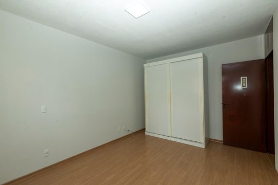 QUARTO de apartamento à venda com 1 quarto, 60m² em Botafogo, Campinas