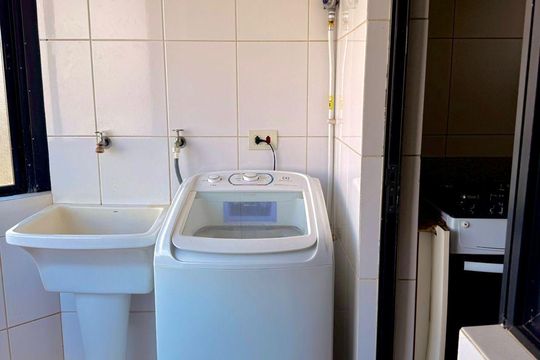 Área de serviço de apartamento para alugar com 3 quartos, 110m² em Alphaville Industrial, Barueri