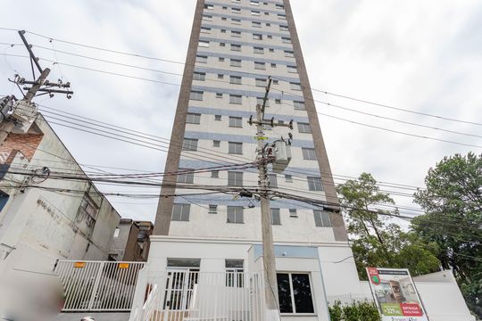 Fachada  de apartamento à venda com 2 quartos, 43m² em Conceição, Diadema