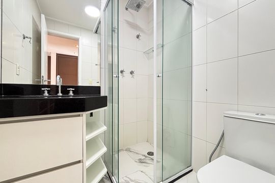 Banheiro da Suíte de apartamento à venda com 1 quarto, 64m² em Planalto Paulista, São Paulo