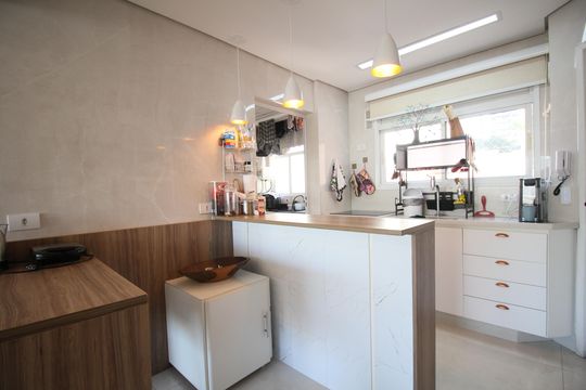 Cozinha de apartamento à venda com 3 quartos, 131m² em Vila Andrade, São Paulo