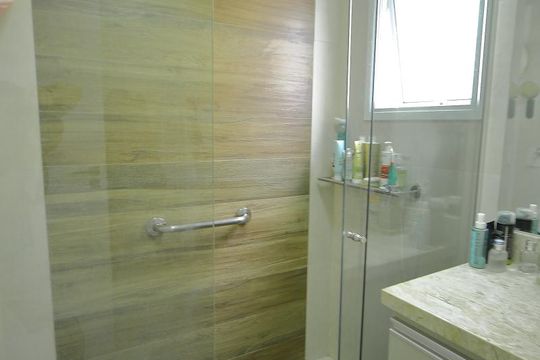 Banheiro da Suíte  de apartamento à venda com 2 quartos, 72m² em Vila Dayse, São Bernardo do Campo