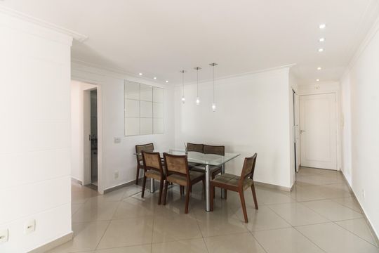 Sala  de apartamento à venda com 3 quartos, 80m² em Vila Carrão, São Paulo