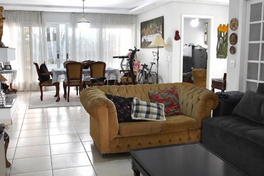 Sala de casa para alugar com 5 quartos, 600m² em Interlagos, São Paulo