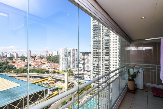 Varanda de apartamento à venda com 2 quartos, 60m² em Vila Dom Pedro I, São Paulo