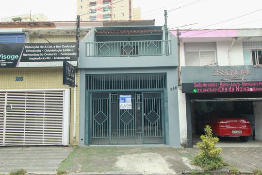 Fachada de casa para alugar com 3 quartos, 120m² em Vila Santa Teresa, Santo André