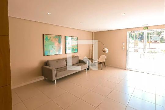Hall social de apartamento à venda com 2 quartos, 62m² em Vila Leonor, Guarulhos