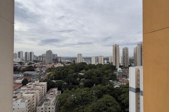 Vista da Suíte de apartamento à venda com 2 quartos, 62m² em Vila Leonor, Guarulhos
