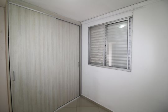Quarto 1 de apartamento para alugar com 2 quartos, 46m² em Loteamento City Jaragua, São Paulo