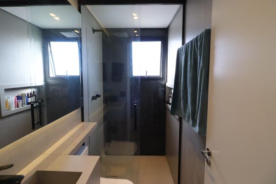 Banheiro 2 de apartamento à venda com 2 quartos, 55m² em São Pedro, Osasco