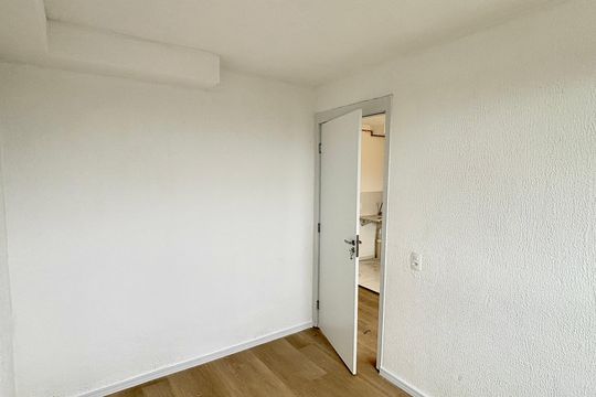 Quarto 2 de apartamento para alugar com 2 quartos, 35m² em Vila Silvia, São Paulo