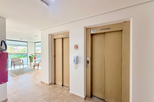 Hall Social Bloco  de apartamento à venda com 2 quartos, 68m² em Jardim Promissao, São Paulo