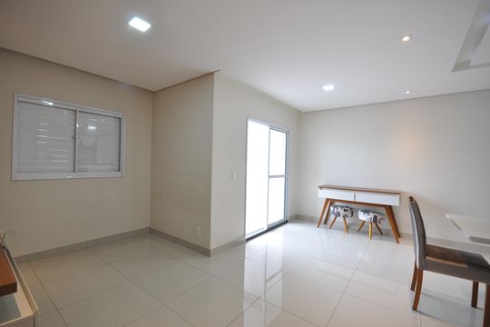 Sala de apartamento para alugar com 2 quartos, 67m² em Jardim Modelo, São Paulo