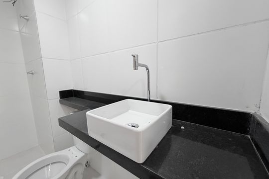 Banheiro de apartamento à venda com 1 quarto, 24m² em Belenzinho, São Paulo