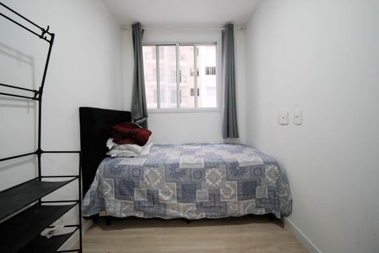 Quarto 1 de apartamento para alugar com 2 quartos, 34m² em Vila Nova, São Paulo