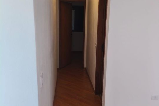 Corredor de apartamento à venda com 3 quartos, 75m² em Vila do Castelo, São Paulo