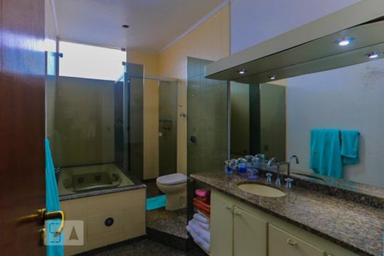 Apartamento para alugar com 5 quartos, 279m² em Jardim da Saúde, São Paulo