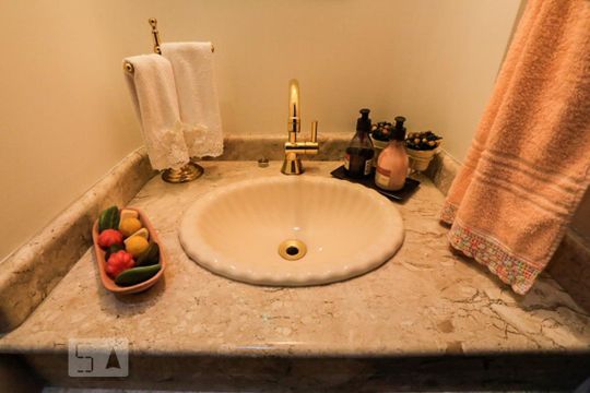 Apartamento para alugar com 5 quartos, 279m² em Jardim da Saúde, São Paulo