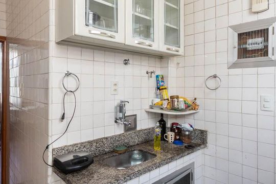 Cozinha de apartamento para alugar com 2 quartos, 68m² em Maracanã, Rio de Janeiro