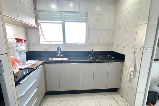 Cozinha de apartamento à venda com 3 quartos, 140m² em Vila Milton, Guarulhos