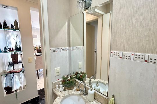 Lavabo de apartamento à venda com 3 quartos, 140m² em Vila Milton, Guarulhos