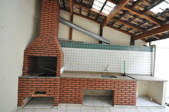 Churrasqueira de casa à venda com 4 quartos, 327m² em Vila Guilherme, São Paulo