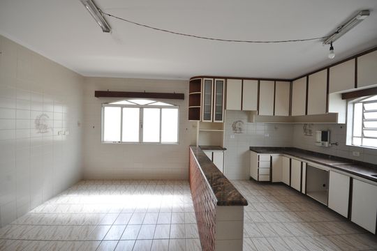 Cozinha de casa à venda com 4 quartos, 327m² em Vila Guilherme, São Paulo