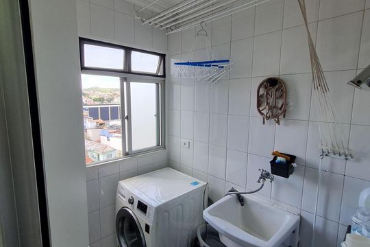 Área de serviço de apartamento à venda com 3 quartos, 61m² em Parque Marajoara, Santo André