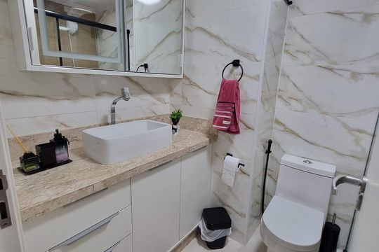 Banheiro de apartamento à venda com 3 quartos, 61m² em Parque Marajoara, Santo André