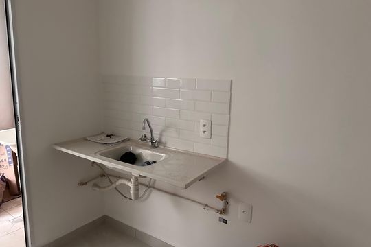 Cozinha de apartamento para alugar com 2 quartos, 46m² em Várzea de Baixo, São Paulo