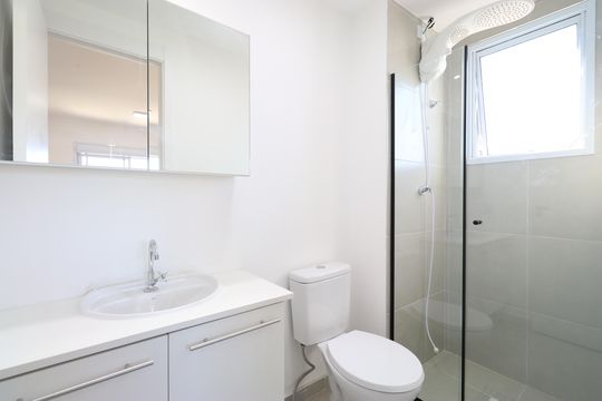 Banheiro  de apartamento para alugar com 1 quarto, 26m² em Barra Funda, São Paulo