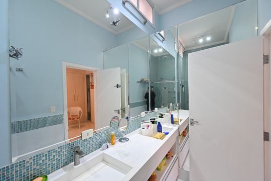 Banheiro da Suíte de casa à venda com 3 quartos, 120m² em Bosque da Saúde, São Paulo