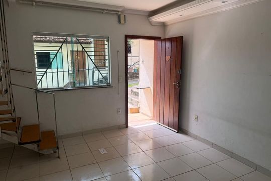 Sala de casa à venda com 2 quartos, 100m² em Céu Azul, Belo Horizonte