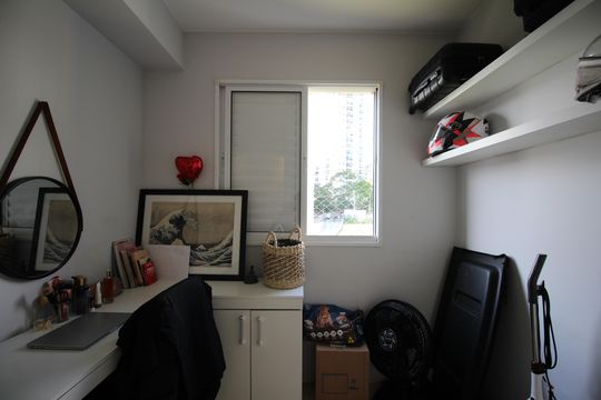 Quarto 2 de apartamento para alugar com 2 quartos, 50m² em Parque Reboucas, São Paulo