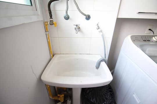 Área de Serviço de apartamento para alugar com 2 quartos, 50m² em Parque Reboucas, São Paulo