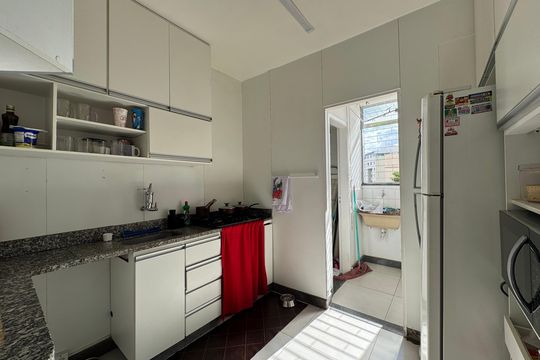Cozinha de apartamento à venda com 3 quartos, 69m² em Manacás, Belo Horizonte