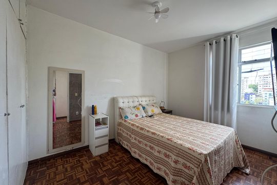 Quarto de apartamento à venda com 3 quartos, 69m² em Manacás, Belo Horizonte