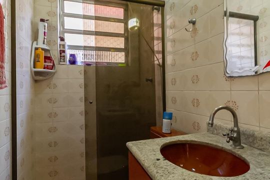 Banheiro de apartamento à venda com 2 quartos, 60m² em Santa Terezinha, São Bernardo do Campo