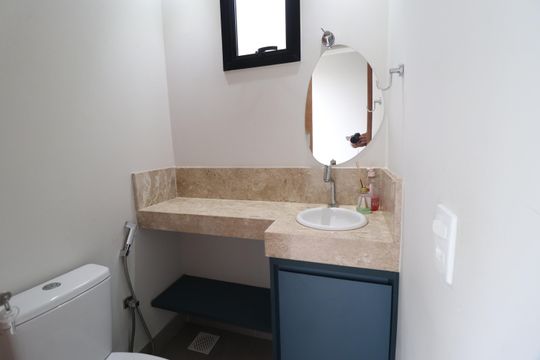 Lavabo de casa para alugar com 2 quartos, 70m² em Flamboyant, Uberlândia