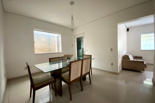 Copa de casa para alugar com 3 quartos, 300m² em Niteroi, Betim
